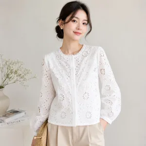 &Aacute;o kiểu nữ x&ocirc; th&ecirc;u m&agrave;u trắng tay d&agrave;i