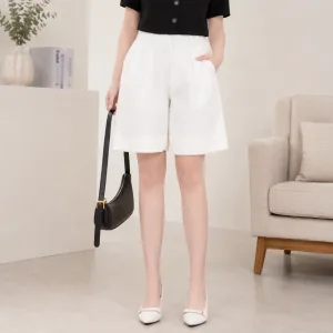 Quần nữ ngắn m&agrave;u trắng d&aacute;ng su&ocirc;ng